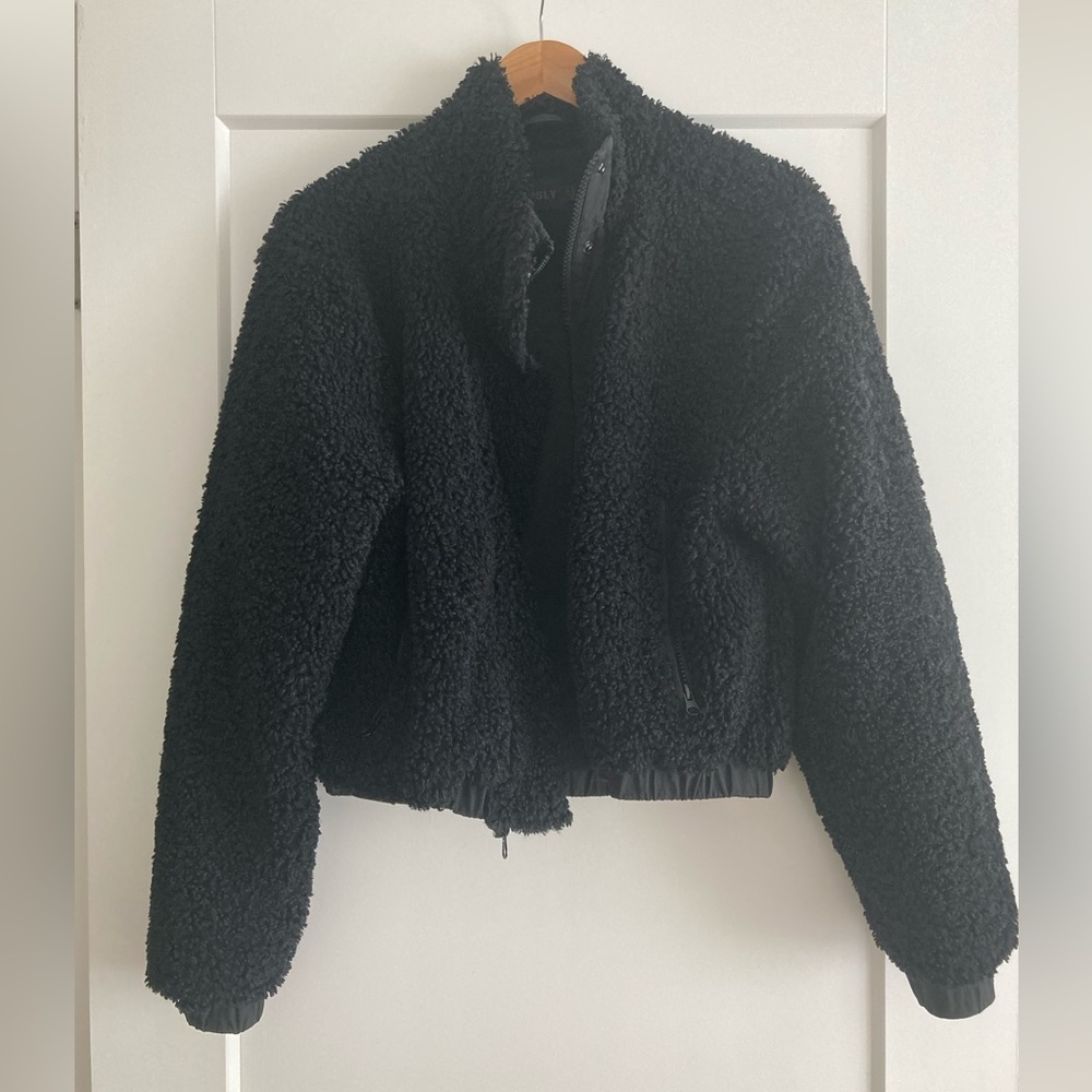 Bandier Wsly zip front Sherpa jacket black small
